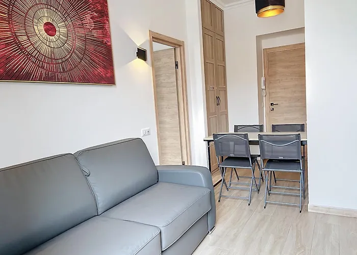 Central Beautifull Delille Flat